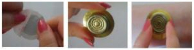 הסר את כיסוי הנייר מפד החימום ומקם אותו על הנקודה הטיפולית לפי המלצתה של התוכנה